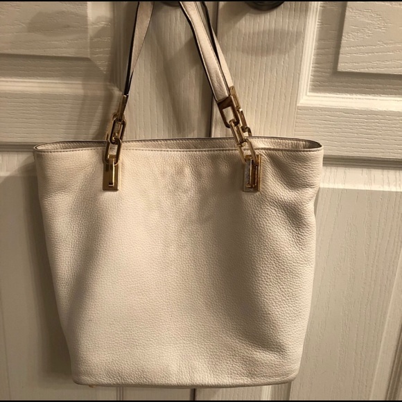 Michael Kors Large Tote and Matching Wallet - Picture 2 of 8